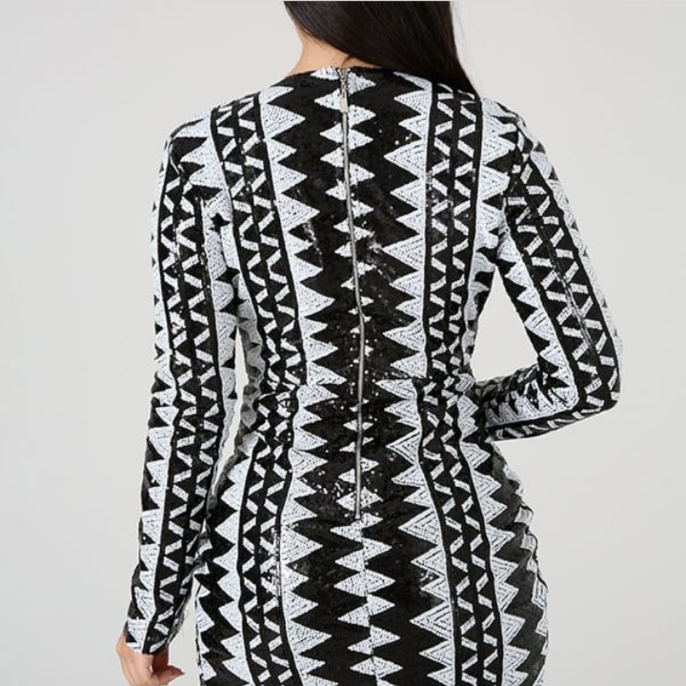 Aztec Sequin Mini - Picture 2 of 6